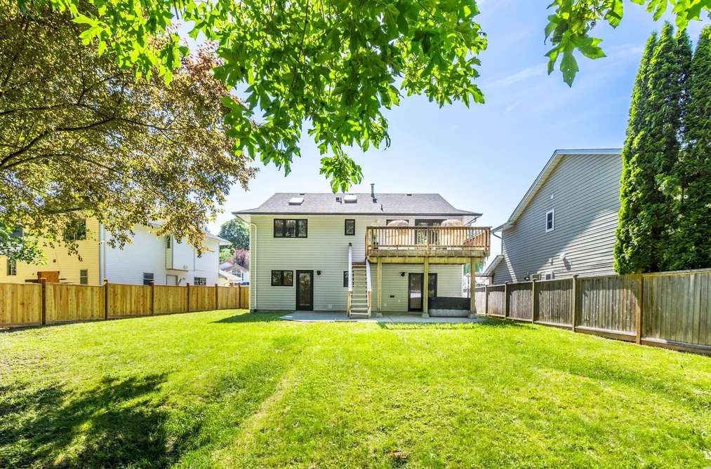 21489 90 AVENUE, Langley BC V1M 1Z2, Langley BC — Residential for Sale — Photo 39 of 40