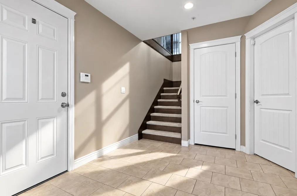 21492 Donovan Avenue, Maple Ridge, BC - MLS: R3165228 - Photo 6 21492 Donovan Avenue, Maple Ridge, BC - MLS: R3165228 - Photo 6