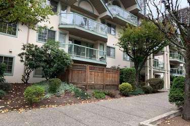 1148 Westwood St Unit 215, Coquitlam, BC - MLS: R3176255