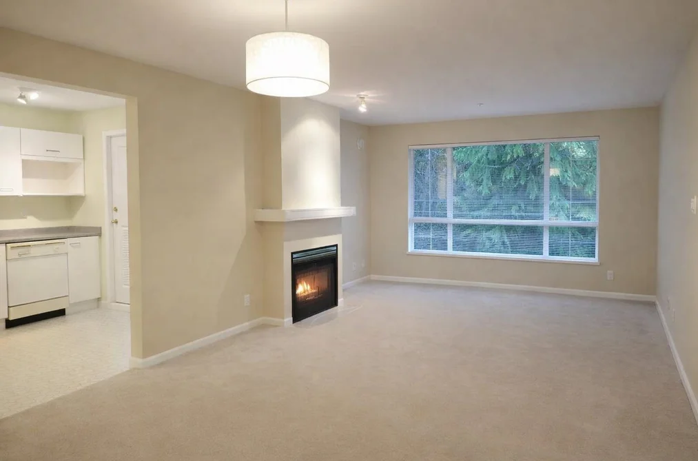 215 1242 TOWN CENTRE BOULEVARD, Coquitlam BC V3B 7R6, Coquitlam BC — Residential for Sale - Photo 2
