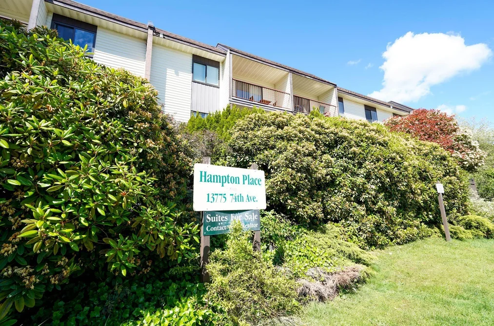 Condo for sale at 215 13775 74 Avenue Surrey British Columbia - MLS: R3123847