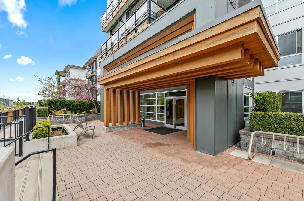 Condo for sale at 215 1892 Starling Drive Tsawwassen British Columbia - MLS: R3116333
