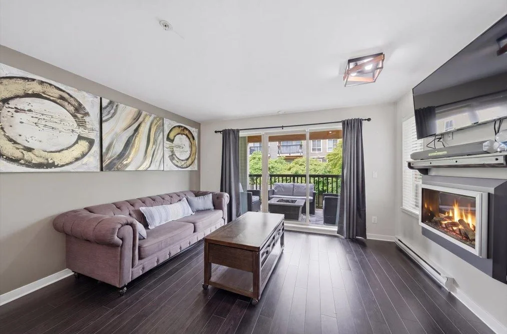 215 21009 56 AVENUE, Langley BC V3A 0C9, Langley BC — Residential for Sale - Photo 2