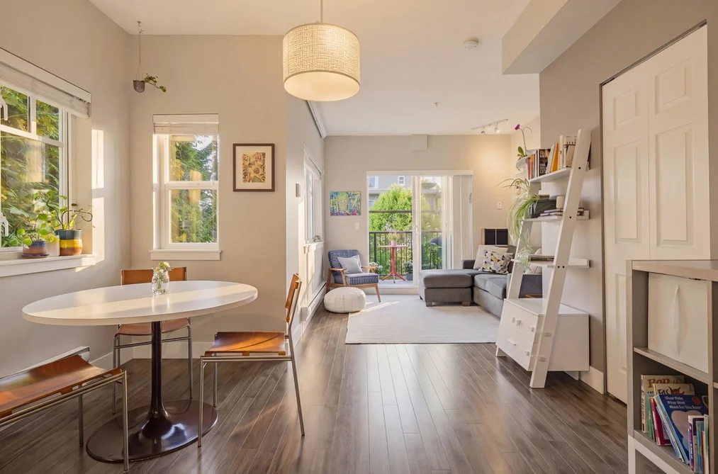 215 2273 TRIUMPH STREET, Vancouver BC V5L 1L2, Vancouver BC — Residential for Sale - Photo 2