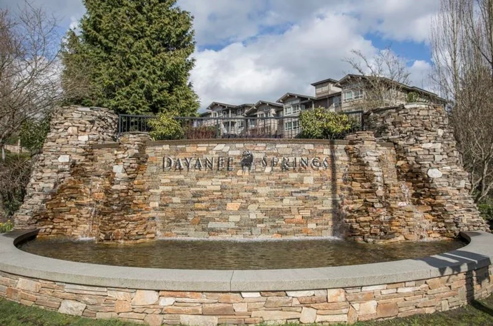 215 3110 DAYANEE SPRINGS BOULEVARD, Coquitlam BC V3E 0B4, Coquitlam BC — Residential for Sale - Photo 2