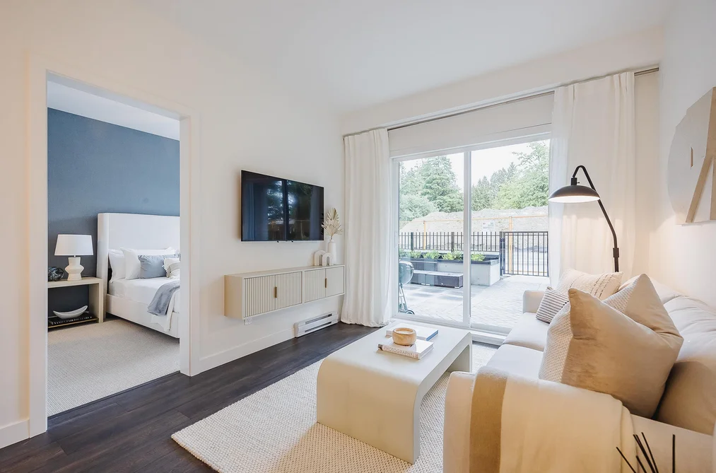 215 32174 GEORGE FERGUSON WAY, Abbotsford BC V2T 0L3, Abbotsford BC — Residential for Sale - Photo 4
