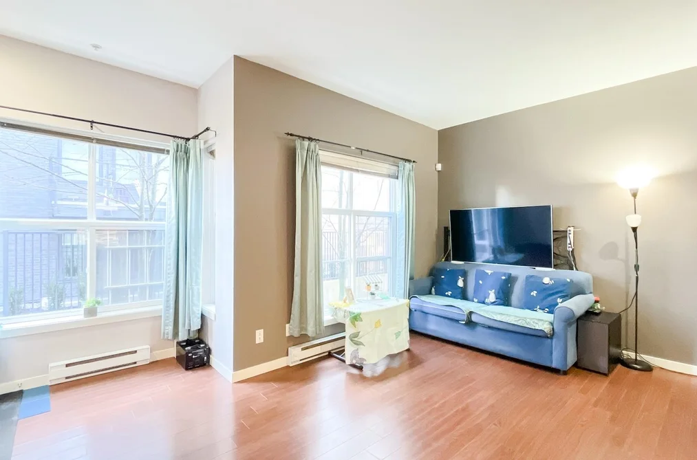 215 4155 CENTRAL BOULEVARD, Burnaby BC V5H 4X2, Burnaby BC — Residential for Sale - Photo 2