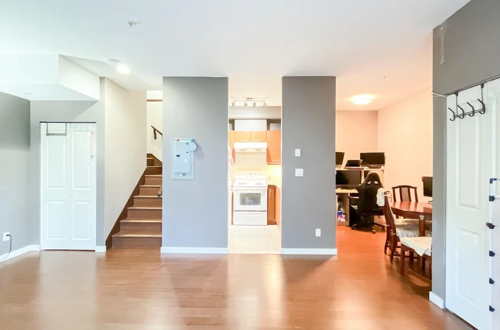 215 4155 CENTRAL BOULEVARD, Burnaby BC V5H 4X2, Burnaby BC — Residential for Sale - Photo 3