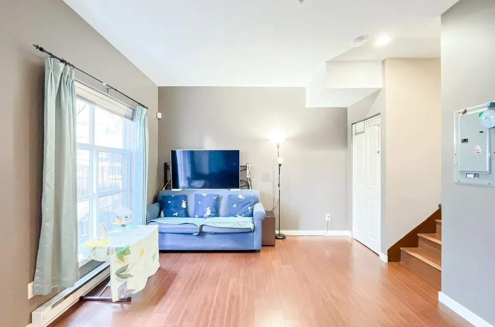 215 4155 CENTRAL BOULEVARD, Burnaby BC V5H 4X2, Burnaby BC — Residential for Sale - Photo 4
