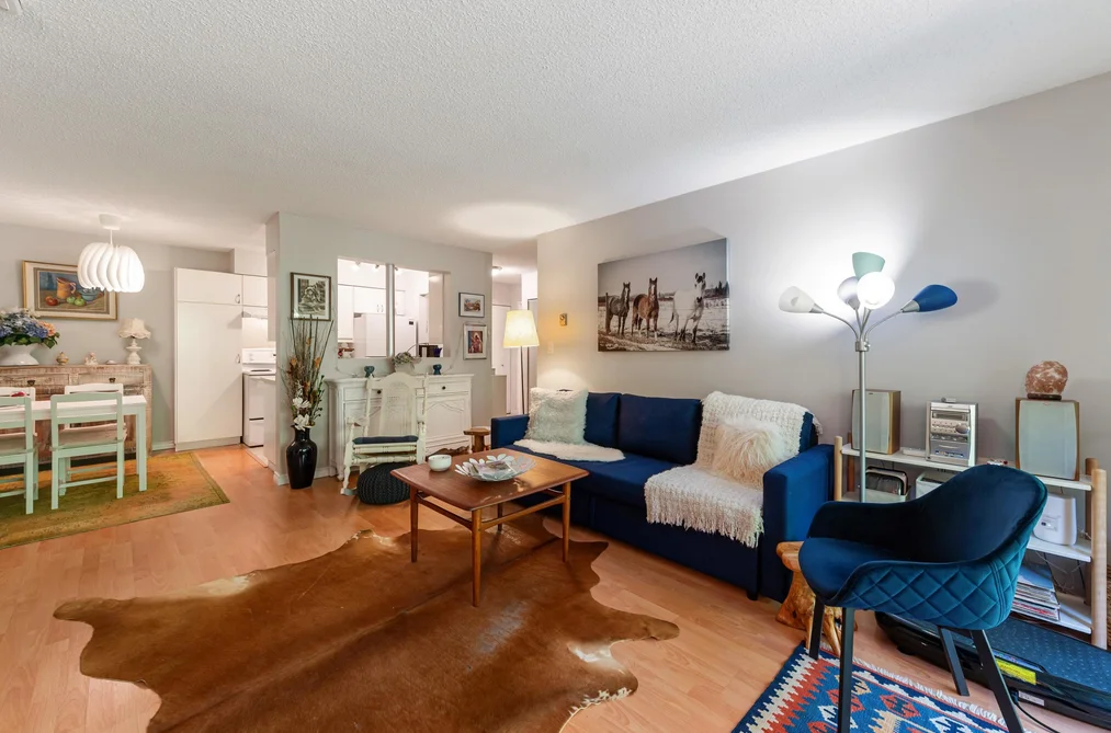 215 4373 HALIFAX STREET, Burnaby BC V5C 5Z2, Burnaby BC — Residential for Sale - Photo 2