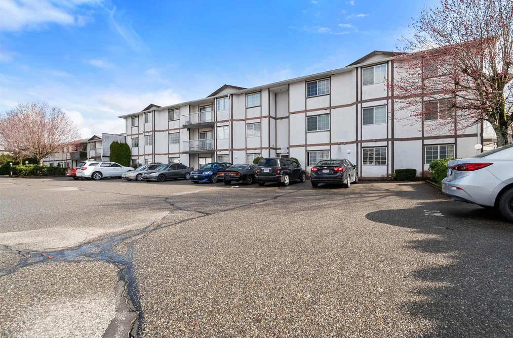 215 45669 MCINTOSH DRIVE, Chilliwack BC V2P 6V4, Chilliwack BC — Residential for Sale - Photo 5