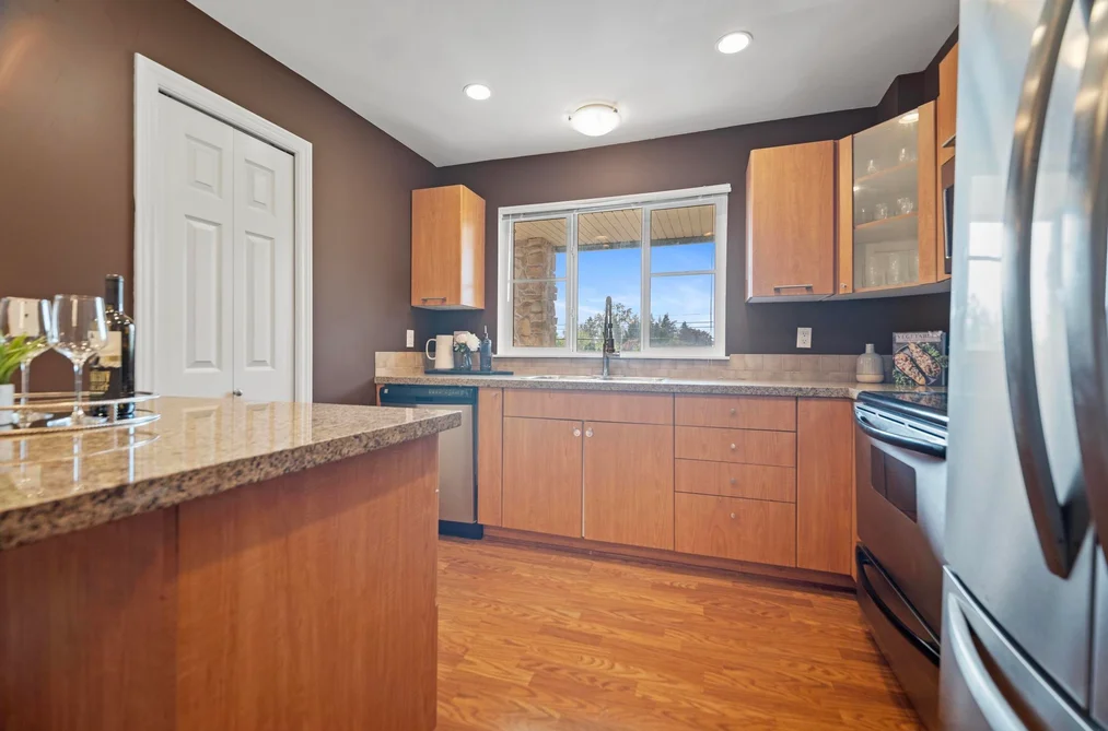 215 5438 198 STREET, Langley BC V3A 1G2, Langley BC — Residential for Sale - Photo 4