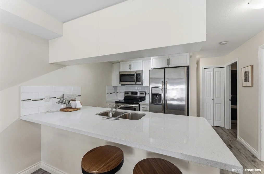 215 5650 201A STREET, Langley BC V3A 0B3, Langley BC — Residential for Sale — Photo 16 of 21