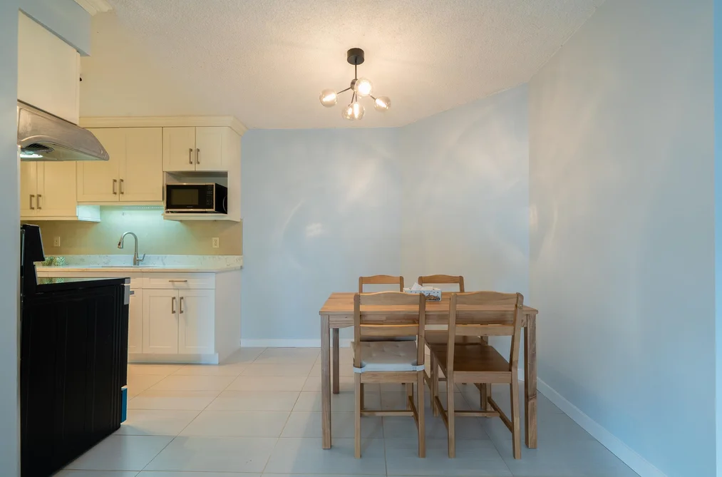 215 5932 PATTERSON AVENUE, Burnaby BC V5H 4B4, Burnaby BC — Residential for Sale - Photo 7