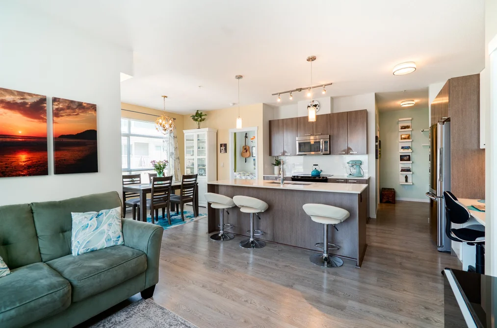 Condo for sale at 215 617 Smith Avenue Coquitlam British Columbia - MLS: R3156204