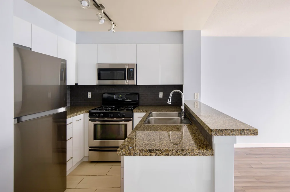 215 8060 JONES ROAD, Richmond BC V6Y 4K5, Richmond BC — Residential for Sale - Photo 6