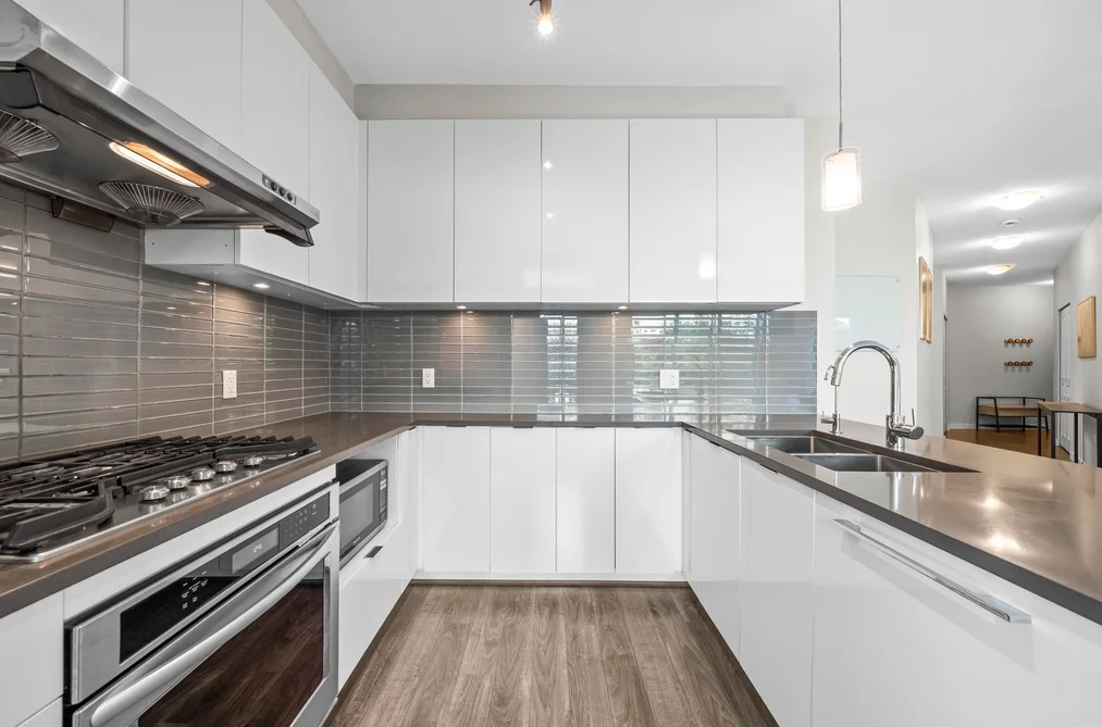 215 - 9311 Alexandra Road, Richmond, BC - MLS: R3179857 - Photo 7 215 - 9311 Alexandra Road, Richmond, BC - MLS: R3179857 - Photo 7
