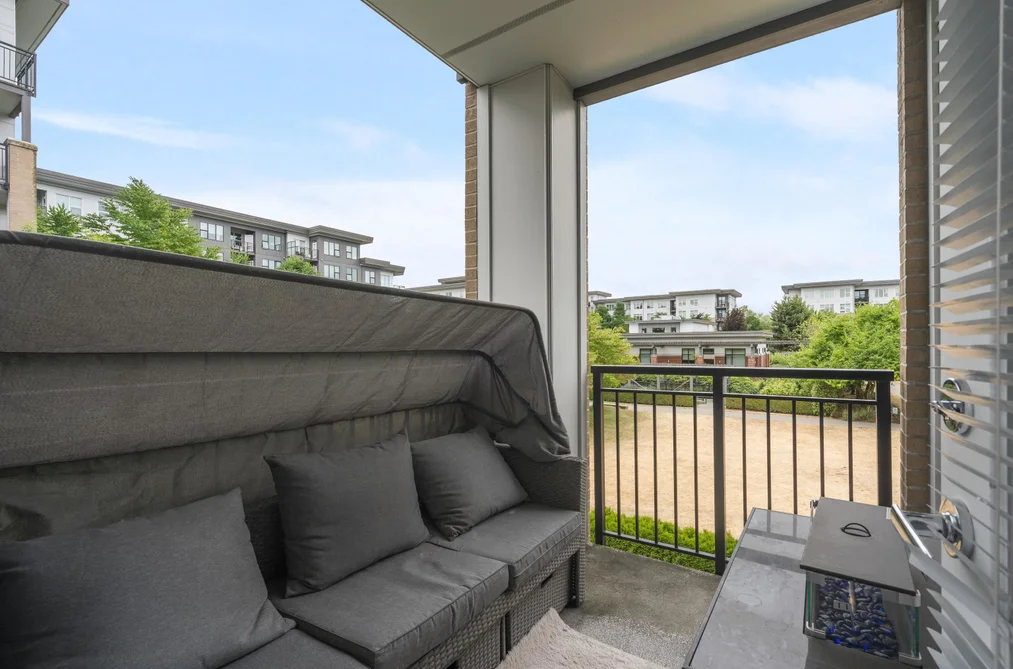 215 9388 TOMICKI AVENUE, Richmond, BC — Residential for Sale — Photo 30 of 39