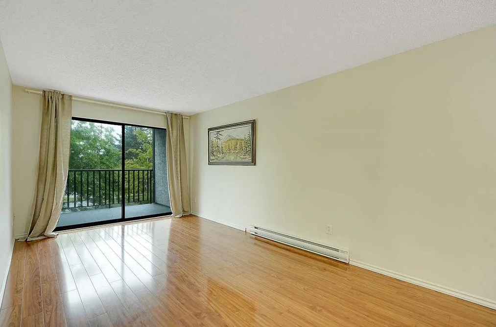 215 9952 149 STREET, Surrey BC V3R 7W7, Surrey BC — Residential for Sale - Photo 3