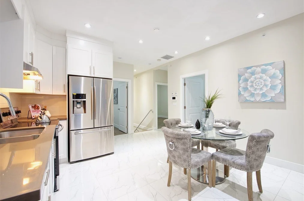 Half Duplex for sale at 215 E 64th Avenue Vancouver British Columbia - MLS: R3070085