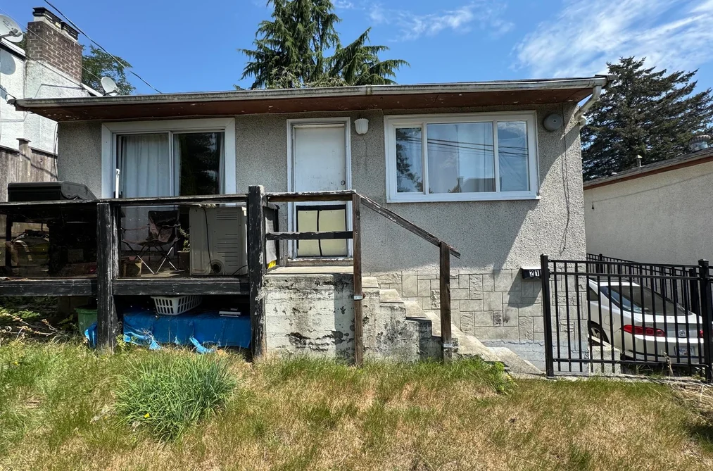 House for sale at 215 Shaw Street New Westminster British Columbia - MLS: R3150904