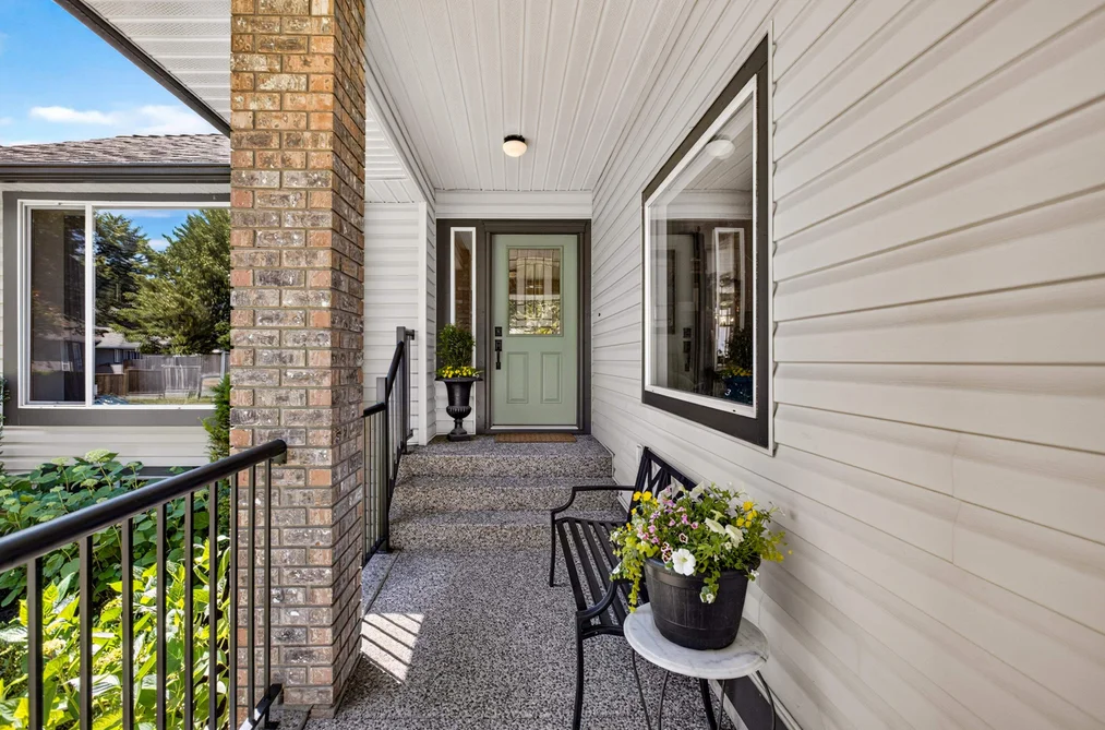 21508 84 AVENUE, Langley BC V1M 2M1, Langley BC — Residential for Sale — Photo 2 of 35