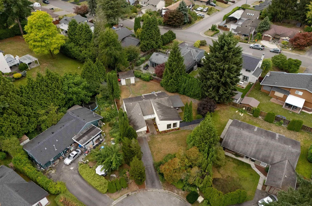 21513 Spring Avenue, Maple Ridge, BC - MLS: R3162169 - Photo 2 21513 Spring Avenue, Maple Ridge, BC - MLS: R3162169 - Photo 2
