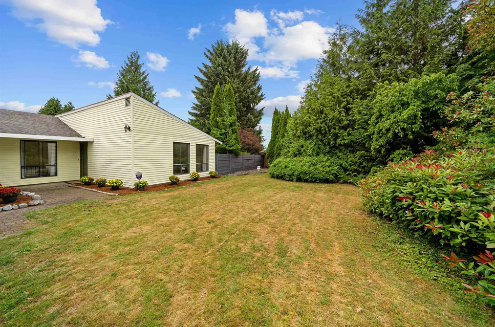 21513 Spring Avenue, Maple Ridge, BC - MLS: R3162169 - Photo 6 21513 Spring Avenue, Maple Ridge, BC - MLS: R3162169 - Photo 6