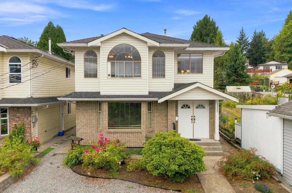 House for sale at 2152 Pitt River Road Port Coquitlam British Columbia - MLS: R3162130