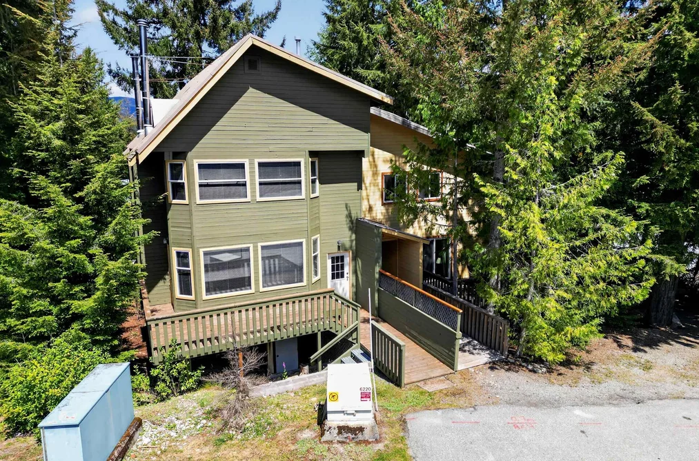 Half Duplex for sale at 2152 Timber Ridge Whistler British Columbia - MLS: R3140617