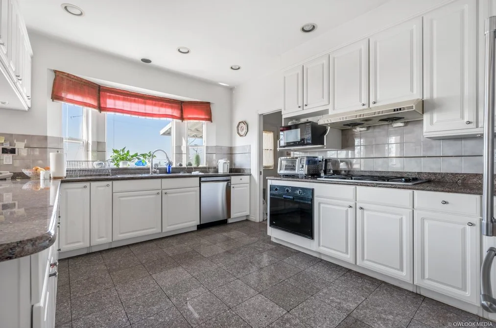 2154 BURQUITLAM DRIVE, Vancouver BC V5P 2P1, Vancouver BC — Residential for Sale - Photo 6