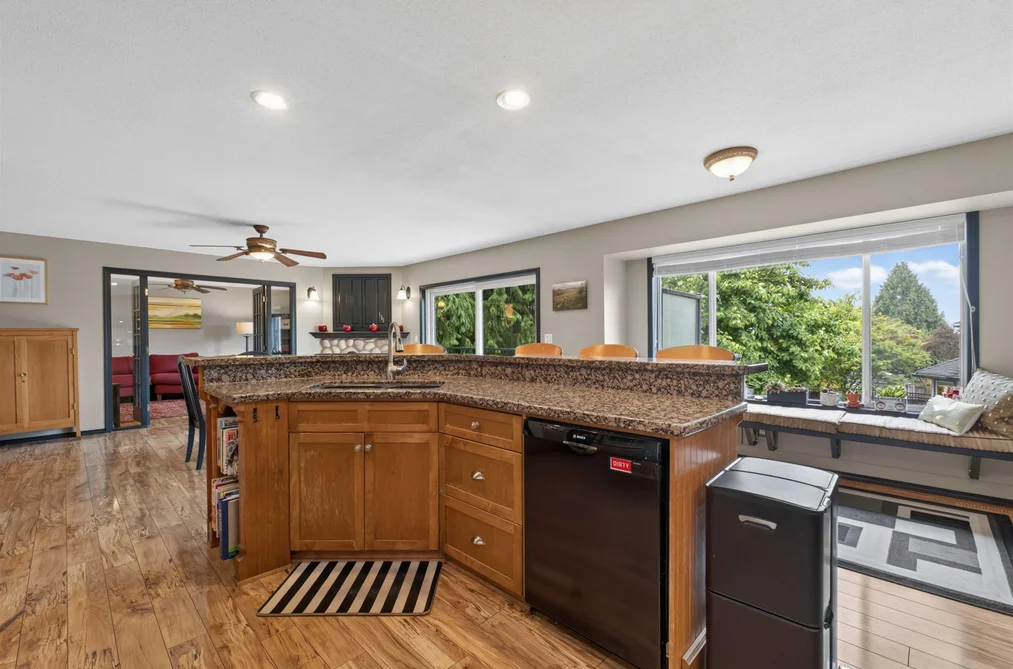 21545 TELEGRAPH TRAIL, Langley, BC — Residential for Sale — Photo 9 of 40