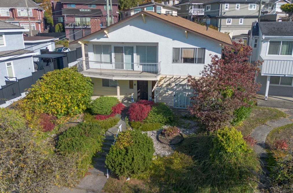 2155 Burquitlam Dr, Vancouver, BC - MLS: R3177395