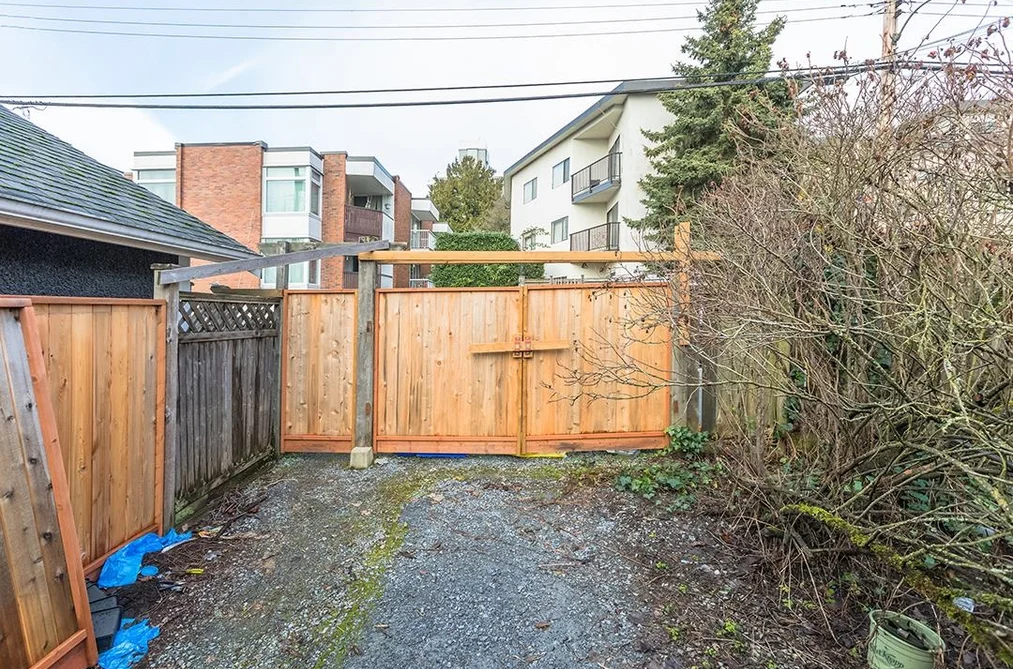 2155 W 45TH AVENUE, Vancouver BC V6M 2J2, Vancouver BC — Residential for Sale - Photo 3