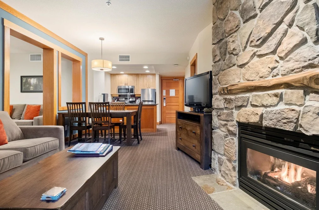 215C 2036 LONDON LANE, Whistler BC V8E 0N7, Whistler BC — Residential for Sale - Photo 3