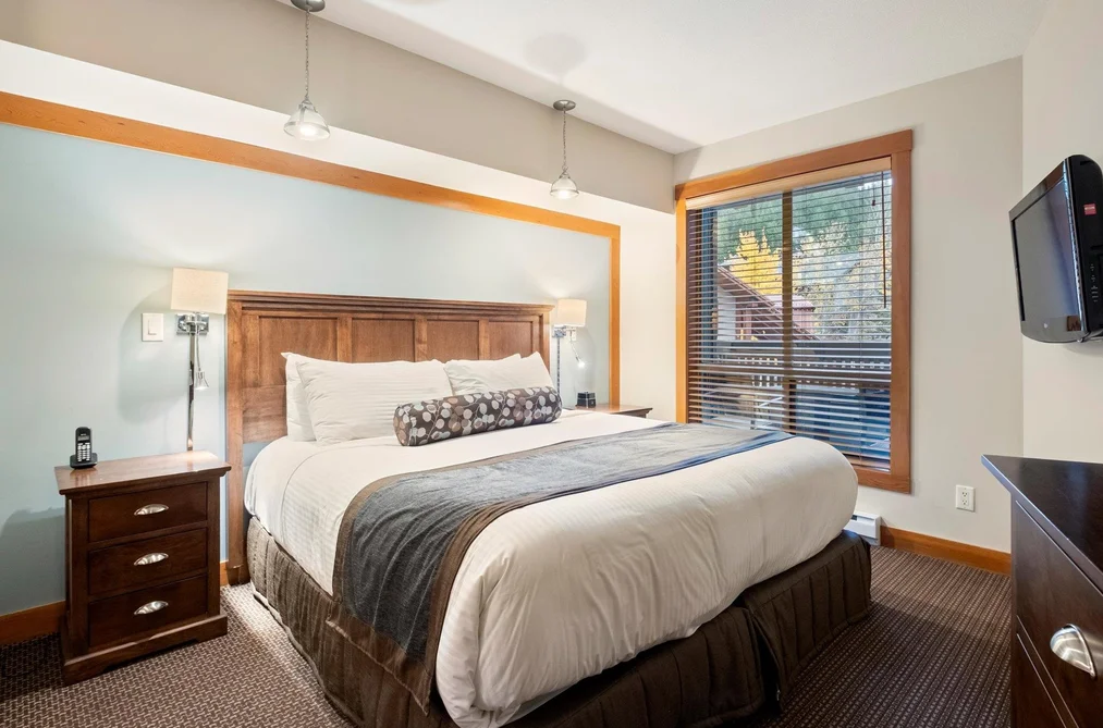 215C 2036 LONDON LANE, Whistler BC V8E 0N7, Whistler BC — Residential for Sale - Photo 4