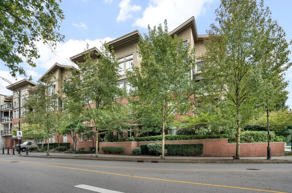 216 101 MORRISSEY ROAD, Port Moody BC V3H 0E6, Port Moody BC — Residential for Sale - Photo 3