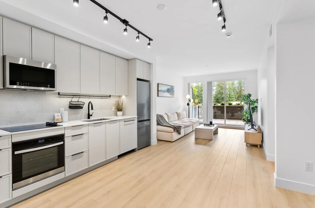 216 3055 MURRAY STREET, Port Moody BC V3H 0P4, Port Moody BC — Residential for Sale - Photo 3