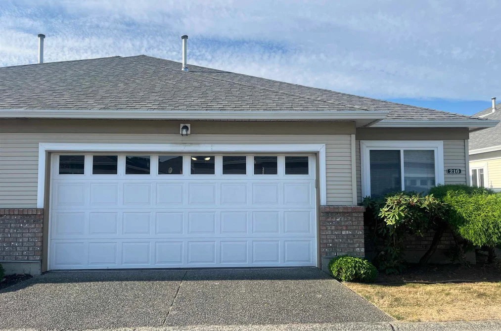 Half Duplex for sale at 216 8485 Young Road Chilliwack British Columbia - MLS: R3156759