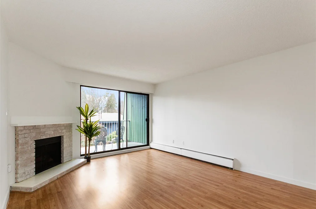 216 9202 HORNE STREET, Burnaby BC V3N 4K2, Burnaby BC — Residential for Sale - Photo 3