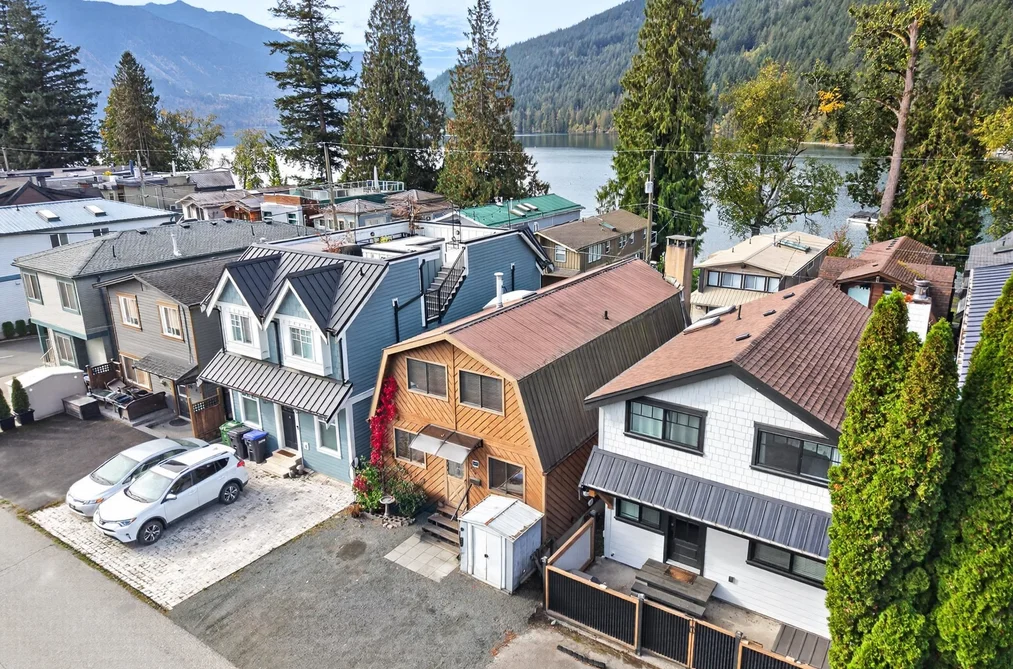216 First Ave, Cultus Lake, BC - MLS: R3173389