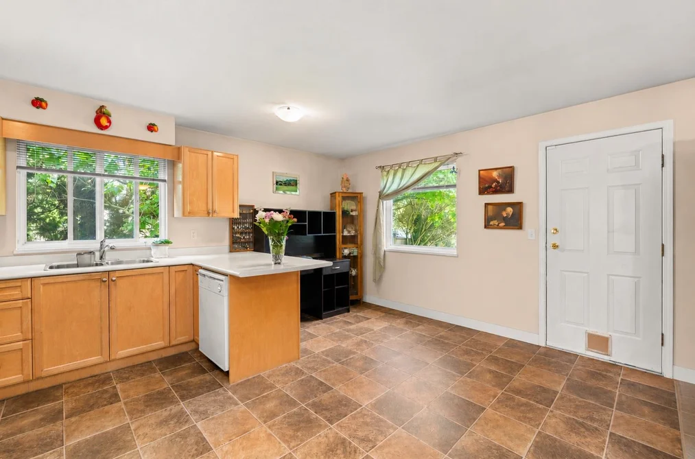 21611 50 AVENUE, Langley BC V3A 3T2, Langley BC — Residential for Sale - Photo 6