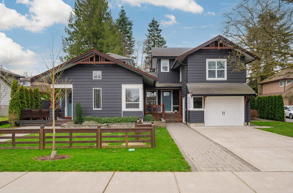 House for sale at 21638 46 Avenue Langley British Columbia - MLS: R3098609