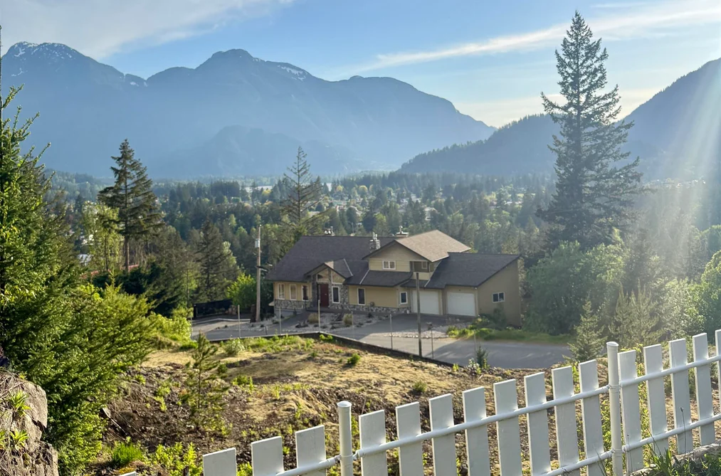 Property for sale at 21647 Thacker Mtn Road Hope British Columbia - MLS: R3117946