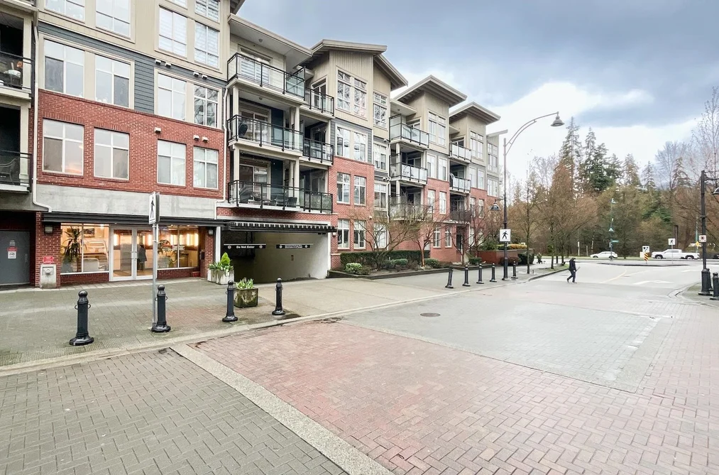 217 101 MORRISSEY ROAD, Port Moody BC V3H 0E6, Port Moody BC — Residential for Sale - Photo 2