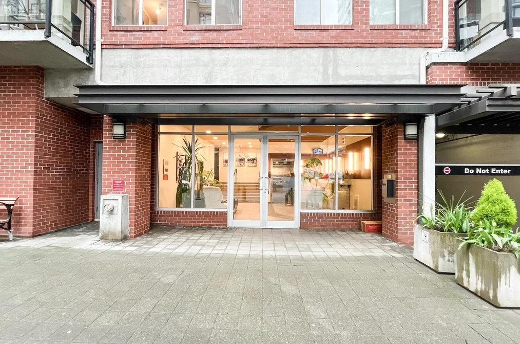 217 101 MORRISSEY ROAD, Port Moody BC V3H 0E6, Port Moody BC — Residential for Sale - Photo 3