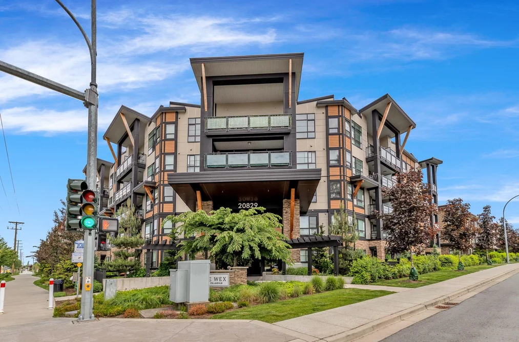 217 20829 77A AVENUE, Langley BC V2Y 0Y5, Langley BC — Residential for Sale - Photo 2