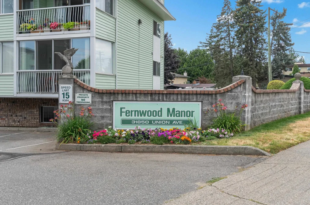 Condo for sale at 217 31850 Union Avenue Abbotsford British Columbia - MLS: R3111927