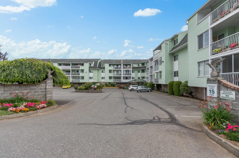 217 31850 UNION AVENUE, Abbotsford BC V2T 4V2, Abbotsford BC — Residential for Sale - Photo 2