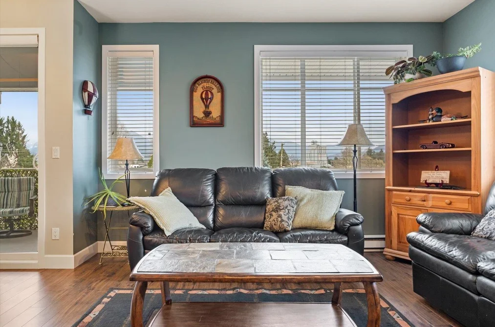 Condo for sale at 217 46262 First Avenue Chilliwack British Columbia - MLS: R3099542